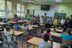 IMG-ed081063a4d99866882101100815e831-V